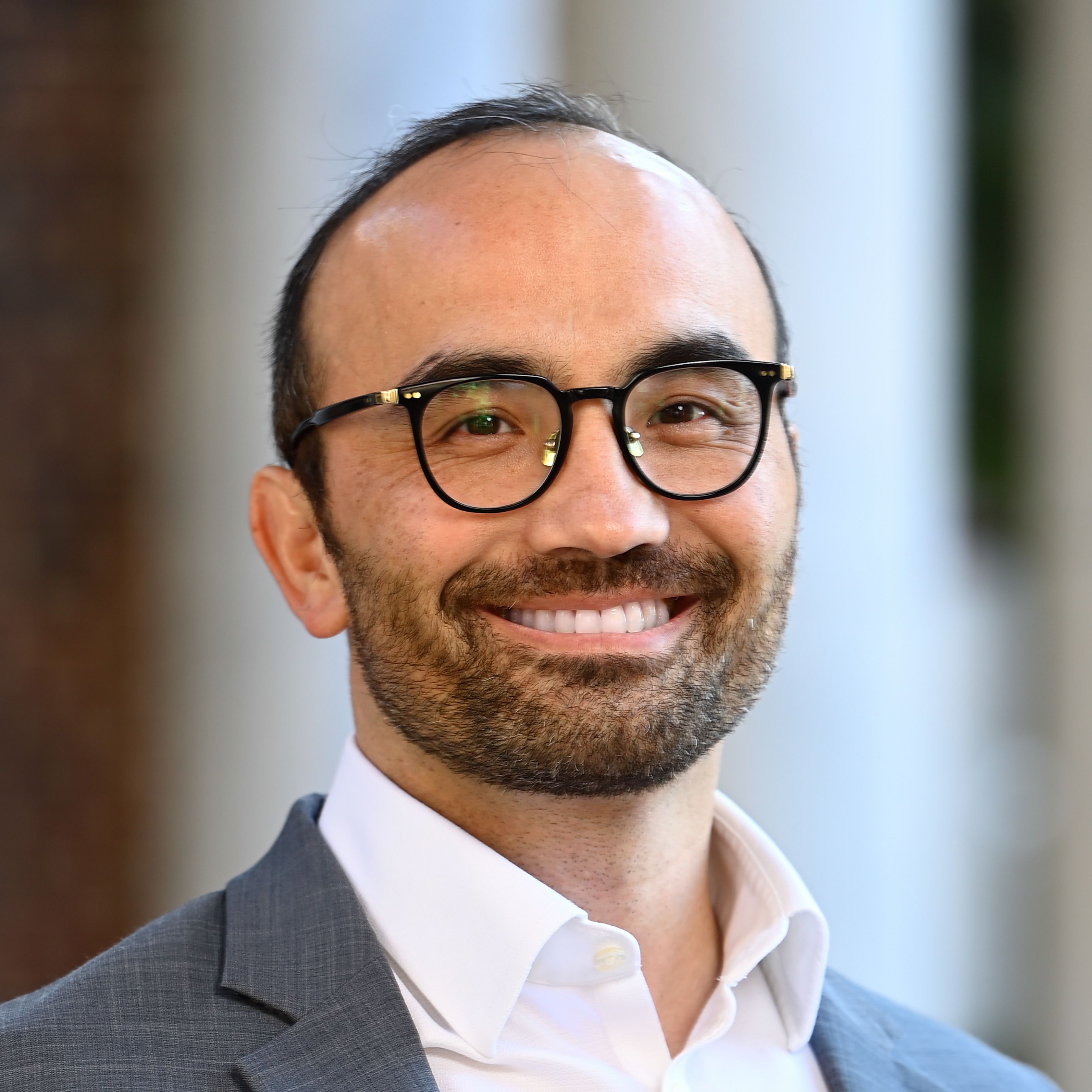 Dr. Ryan Calder